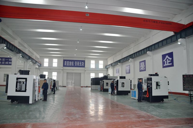 一次六臺加工中心在力達(dá)廠部質(zhì)檢待嫁吉